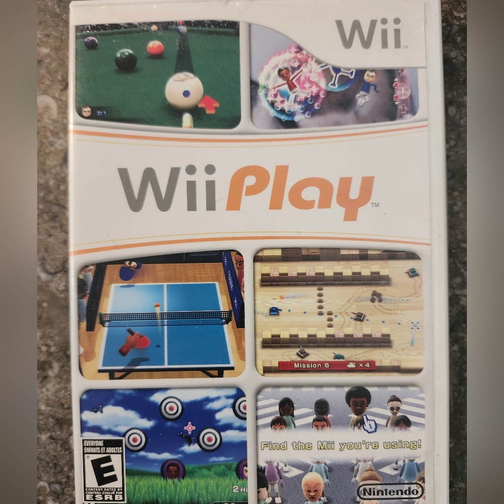 Nintendo WiiPlay Cover — White, Orange, Blue